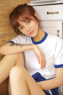 伊人天天狠天天添日日拍